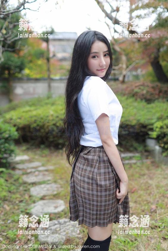 MFStar模范学院 - 伊小七MoMo美脚合集：那些让你心动的腿部资源
