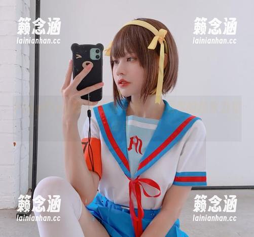 PingPing的JK高清写真，挑逗你的想象力和审美！