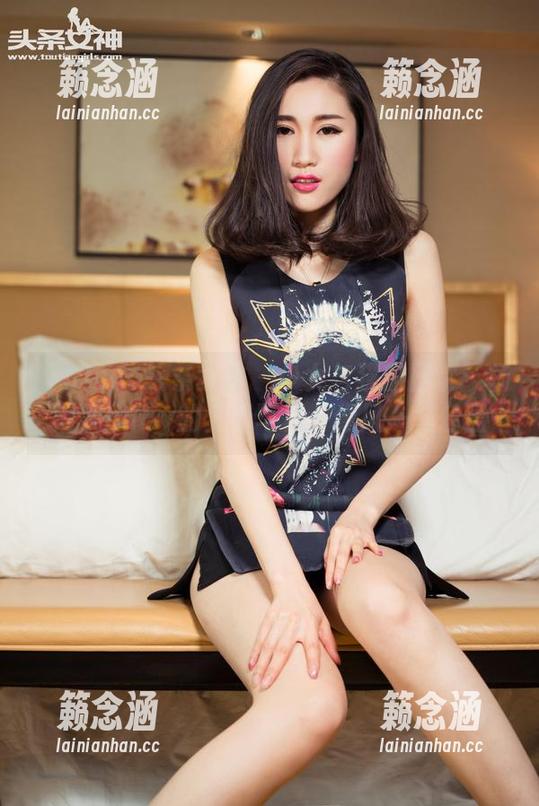 TouTiao头条女神 - 少女与猫的日常：杨漫妮baby的免费写真，像风一样轻盈