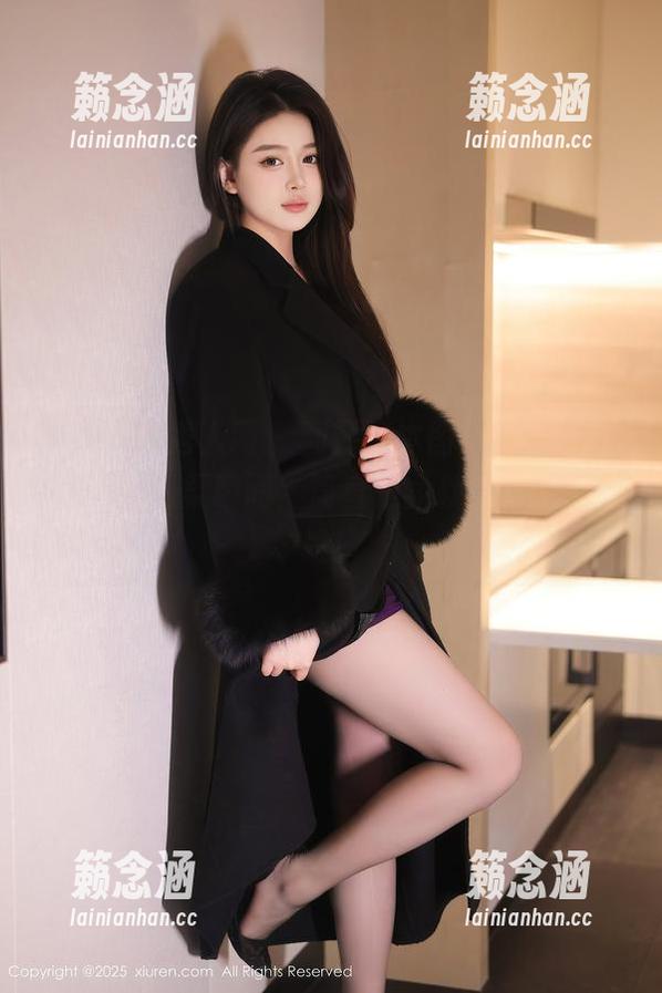 Xiuren秀人网-糯美子Mini Xiuren秀人网 - 翻开这本图集,糯美子Mini的温柔瞬间,简直是柔软界的超级英雄!