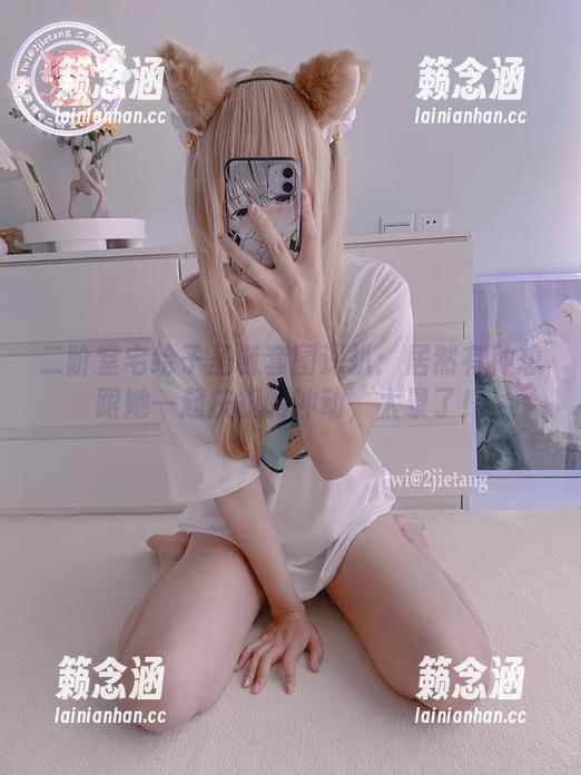 二阶堂宅绘子圣诞套图深扒：居然有种想跟她一起庆祝的冲动，太晕了！