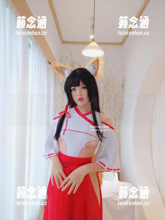 你烨烨 私拍中的你烨烨,女神气息溢出屏幕,原图快来承包我的梦!