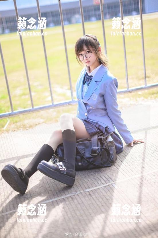 名濑弥七 名濑弥七的白衬衫写真:清新可人,谁说白色不起眼?