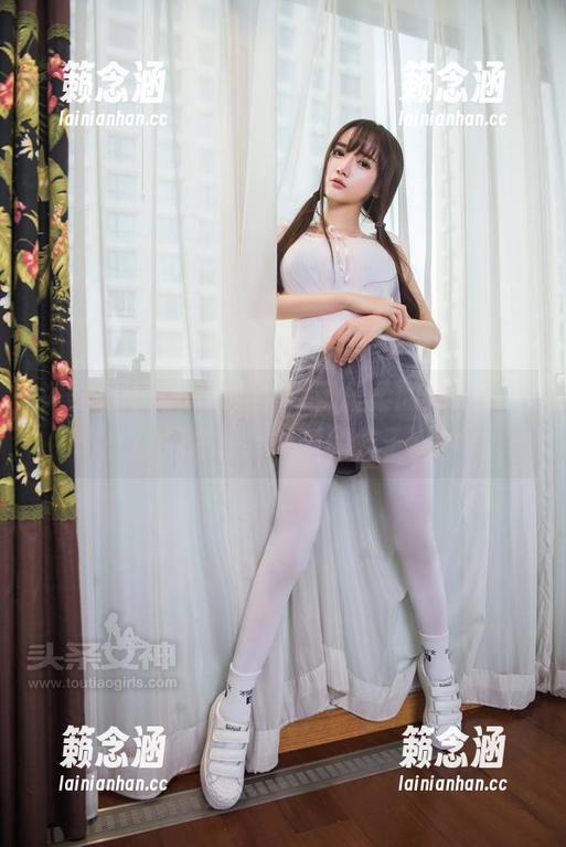 头条女神 - 原图直击，张梓柔的红裙，无圣光才是我最爱的样子。