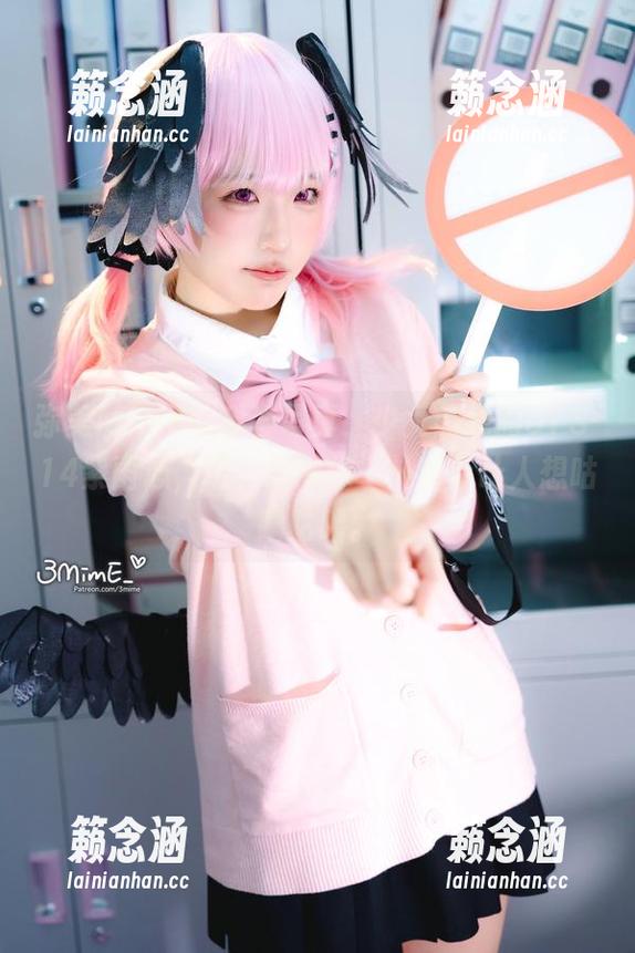弥美Mime 弥美Mime的全套写真,少女前线的OTS-14紫雨心,喔,这感觉……有点让人想咕噜咕噜。