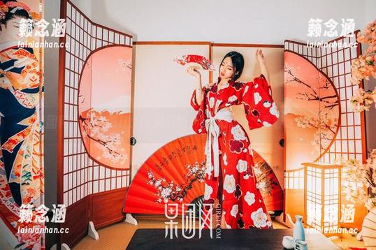 果团网-little贝壳喵 果团网 - 兔女郎little贝壳喵:美图精选,看看谁更吸引?