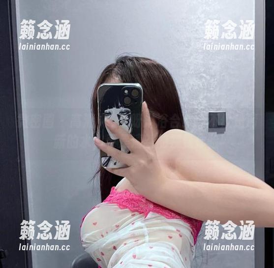 桃沢樱呀 微密圈 - 高清桃沢樱呀淋浴合集:不仅是清新的水,更是清新的视觉体验