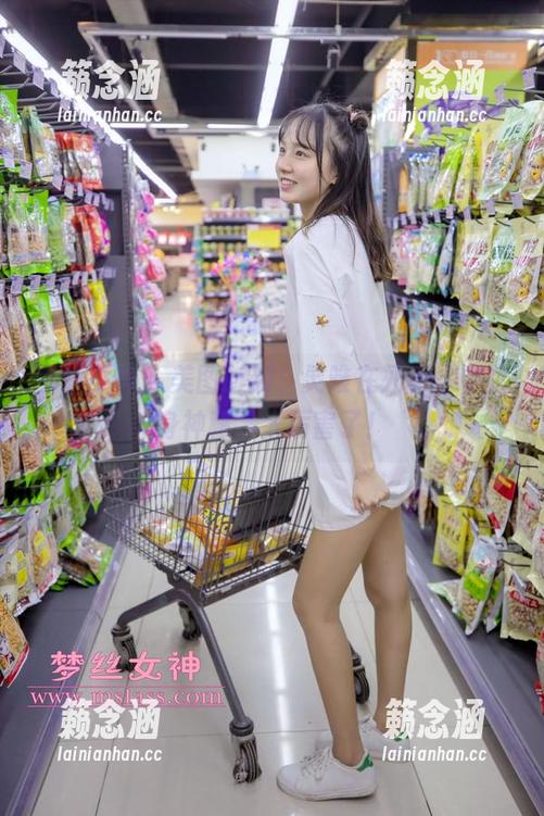 梦丝女神-灵唯 梦丝女神 - 美图时刻,灵唯在死库水中化身神秘,太厉害了!