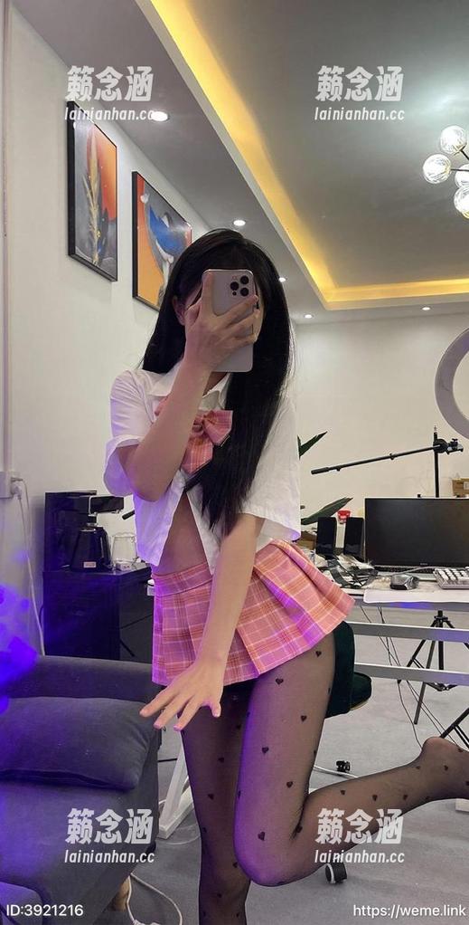 微密圈 - 特别推荐：原图里的“汤圆可甜了”，是不是在“裤里丝”中流袍了不少色彩？壁纸直击心！