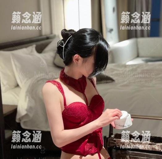 微密圈 - 谁说牛奶和果汁不能搭配？来看看牛奶里的果汁的超美红色套装高清作品集！