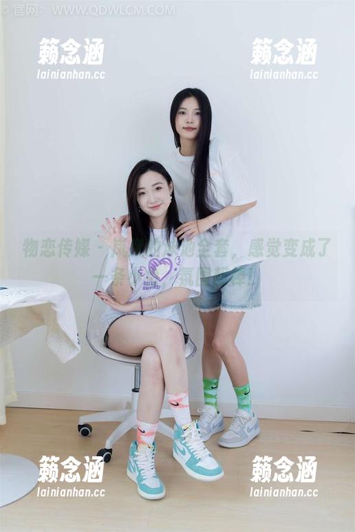 物恋传媒 - 岚岚的泳池全套，感觉变成了一条小鱼，氛围超棒！