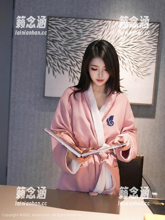秀人网-淼淼萌萌哒 秀人网 - 当淼淼萌萌哒穿上比基尼,整个世界都变得不一样,快快下载图包做见证!