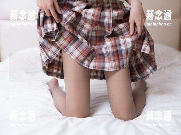 紧急企划 - 见希w的白丝学生服合集，谁说校服不能时尚？