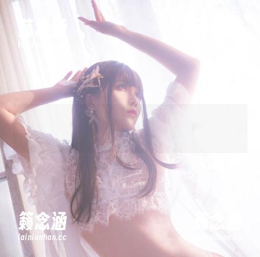 翎柒菜菜 翎柒菜菜穿白裙的高清写真,谁说白色不能撩?!