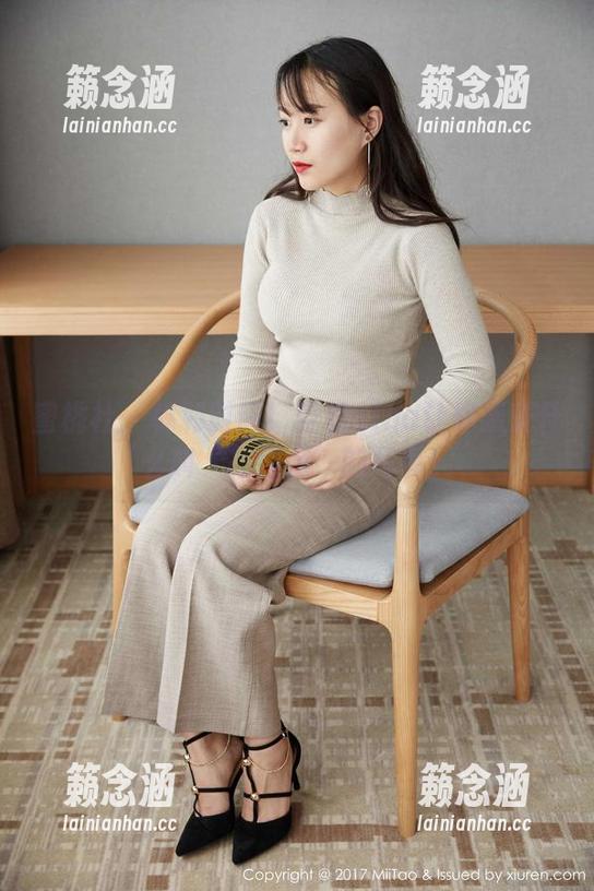 蜜桃社-Gina 蜜桃社 - 福利时间!空姐Gina让你感受什么叫‘高级感’的写真!