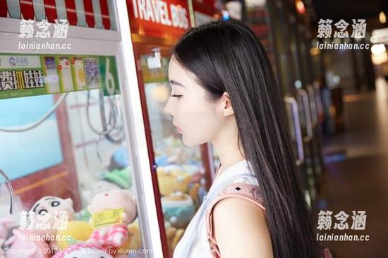 蜜桃社 - 光看图片会不会很寂寞？杏子来给你圣诞福利！