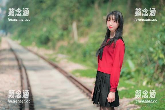 西瓜少女 探索西瓜少女的高清资源,裤里丝里难以抗拒的那些暧昧瞬间,让人忍不住联想。