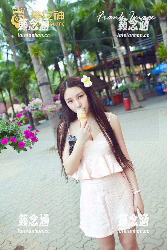 青豆客 - 佟蔓女仆写真图册：一场美丽的误会，喔不，是魅惑！