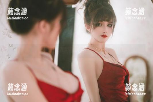 鹿八岁baby 鹿八岁baby:看!我用原图展示了一秒钟的厨娘风范!