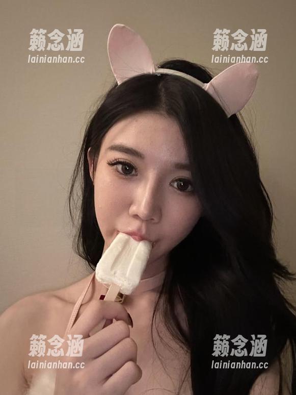 微密圈 - 在线等你来欣赏，黎允熙baby的抹胸丁字裤美图，让你欲罢不能